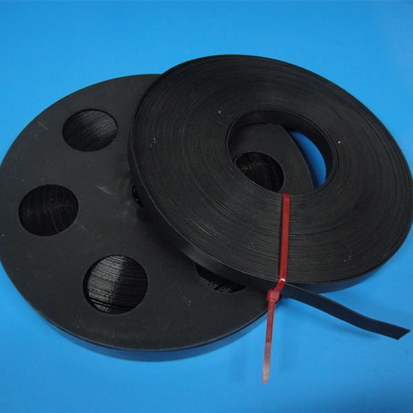 Metallo ricoperto PVC della cinghia della fascia dell'acciaio inossidabile del nero su ordinazione di lunghezza che attacca nastro